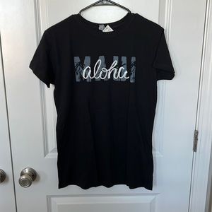 NWT Ladies Maui Aloha Tee Shirt